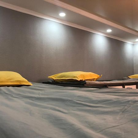 Flow Hostel Μπισκέκ Εξωτερικό φωτογραφία